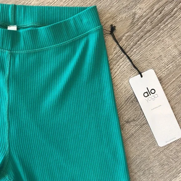 Alo Yoga Ribbed High-Waist 7/8 Blissful - Picture 2 of 3